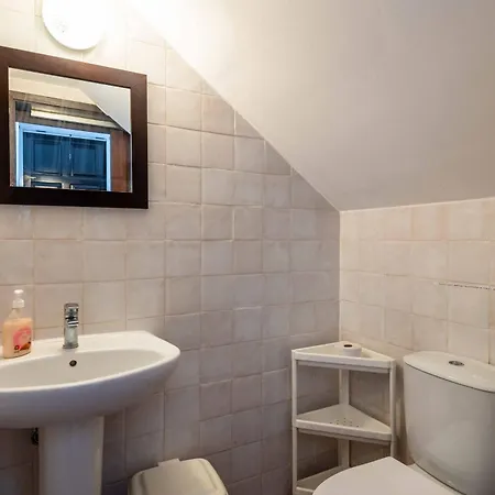 Vila Eiras Altas Grande By Portucasa *