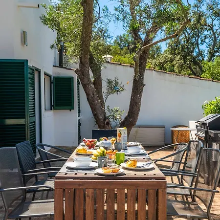 Vila Eiras Altas Grande By Portucasa