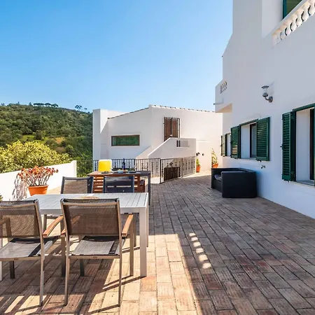 Eiras Altas Grande By Portucasa Corte Vidreiro