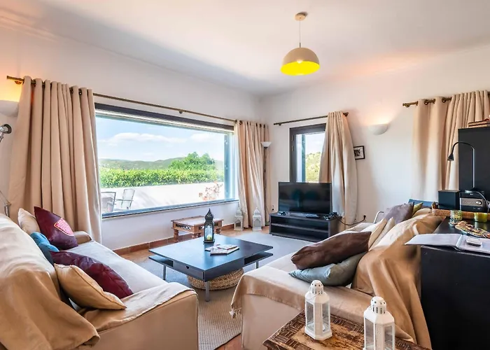 Eiras Altas Grande By Portucasa