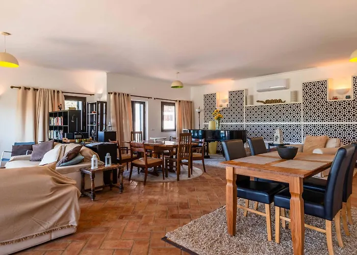 빌라 Eiras Altas Grande By Portucasa *