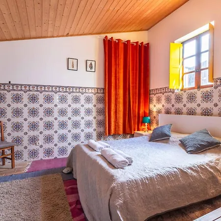 Eiras Altas Grande By Portucasa Corte Vidreiro