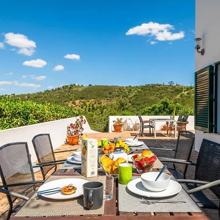 Eiras Altas Grande By Portucasa